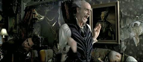 CARREY TRAS VER CUERDASFUERA.JPG